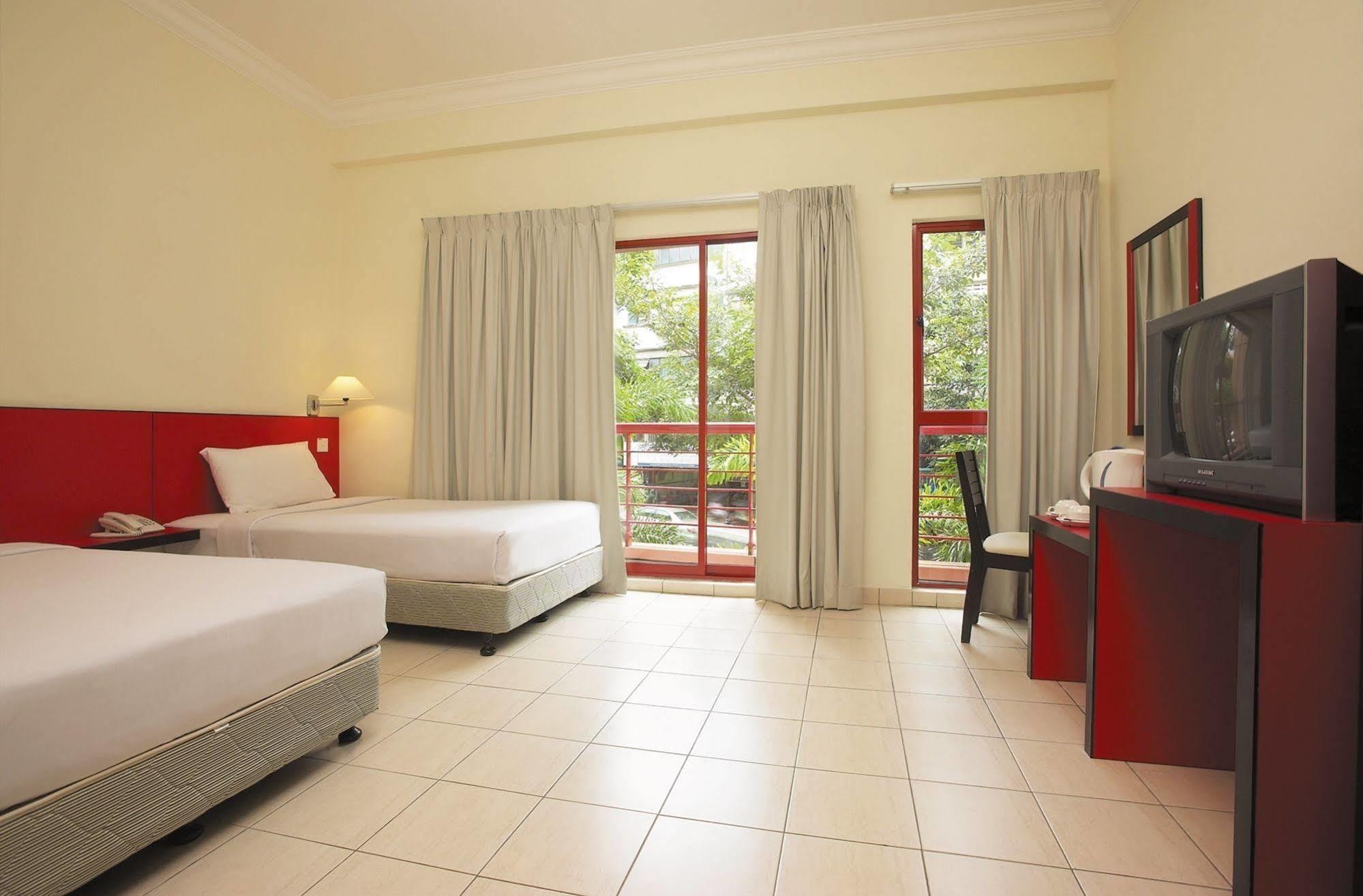 Replica Inn Bukit Bintang Куала-Лумпур Экстерьер фото